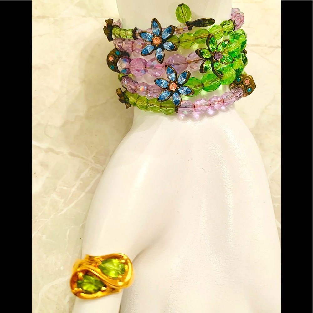 “HOST PICK” Beads & Flowers Bracelet/Peridot CZ Ring - Picture 1 of 3